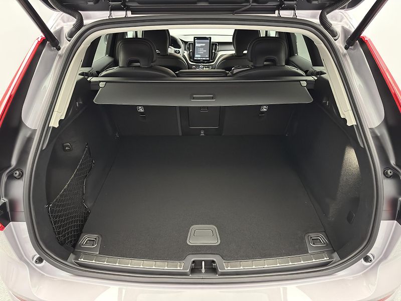 Volvo XC60 (2026) B5 AWD AUT BRIGHT PLUS - fotka 6 z 30