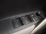 Toyota Corolla Cross (2024) 1.8 Hybrid - náhled 19