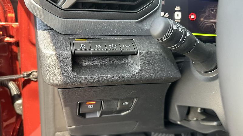 Dacia Bigster (2026) Bigster Journey Hybrid 155 - fotka 15 z 19