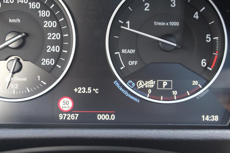 BMW X1 xDrive25d - fotka 13 z 27