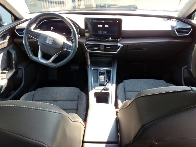 Seat Leon 2,0 TDI TAŽNÉ KAMERA - fotka 5 z 10