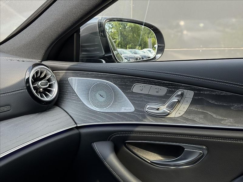 Mercedes-Benz CLS 2,9 400D AMG Line 4MATIC ČR DP - fotka 29 z 31