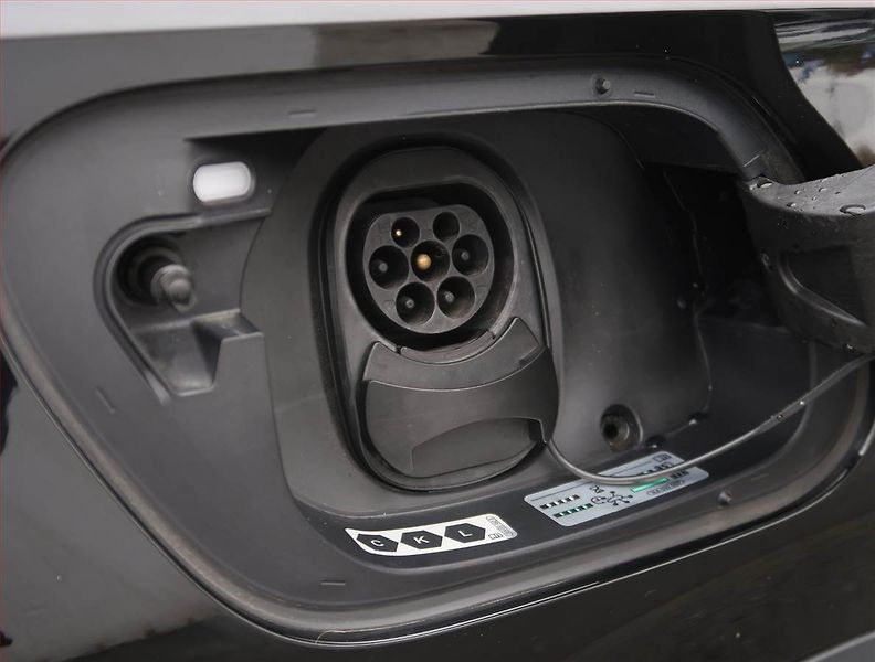 Volkswagen ID.5 (2022) Pro Perf. (82 kWh), SoH 91% - fotka 23 z 24