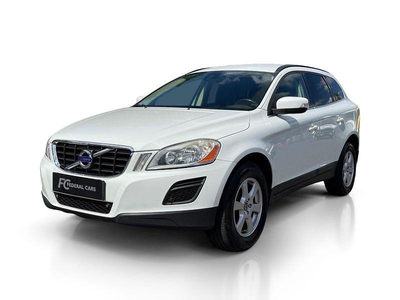Volvo XC60 D4 AWD MOMENTUM - fotka 1 z 43