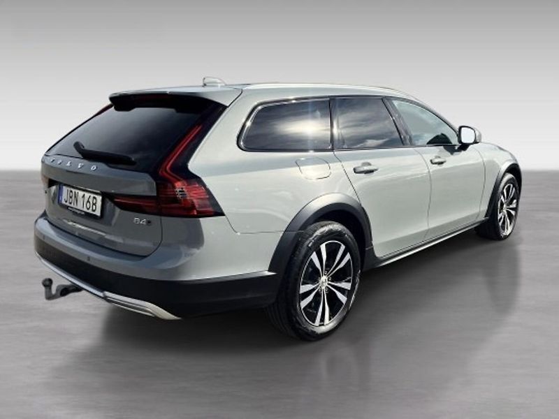Volvo V90 CC B4 AWD Core NezTop Tažné - fotka 5 z 20