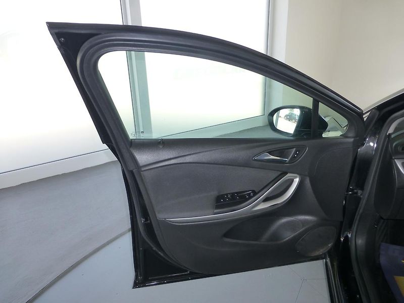 Opel Astra (2016) 1,6CDTI*NAV*PARK.S*Záruka 36mě - fotka 10 z 24