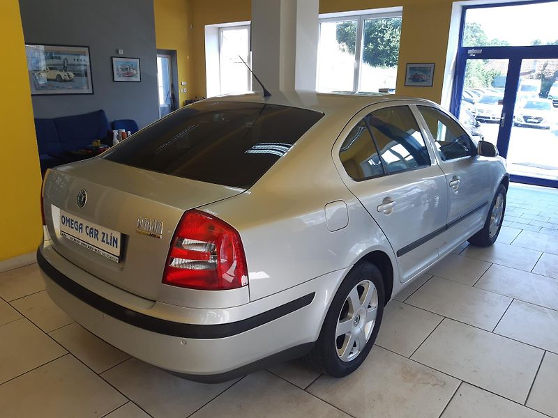 Škoda Octavia 1.6 MPI DIGIKLIMA vyhř.sedaky - fotka 6 z 22
