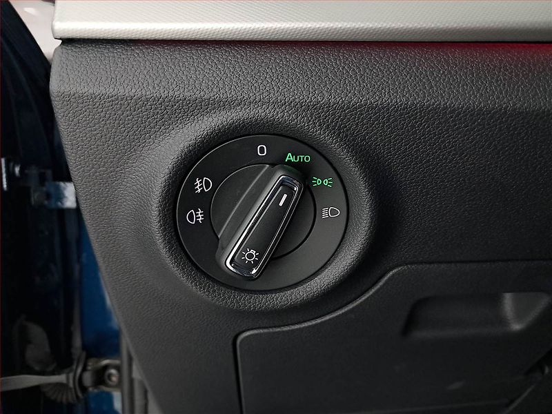 Škoda Kamiq (2021) Style Plus 1.0 TSI, Serv.kniha - fotka 19 z 23