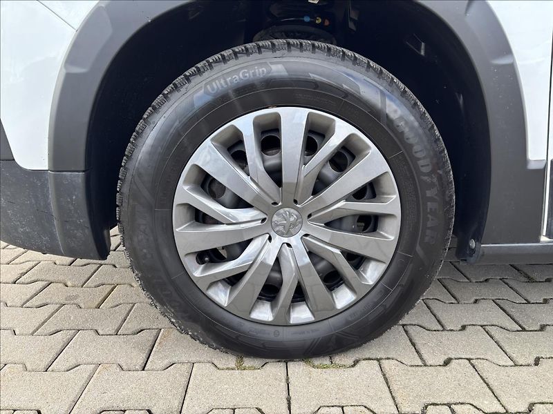 Peugeot Rifter 1,5 Bluehdi 75kW Allure - fotka 10 z 39