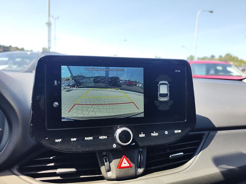 Hyundai i30 1.0 T-GDi/74kW Smart Climate - fotka 18 z 31