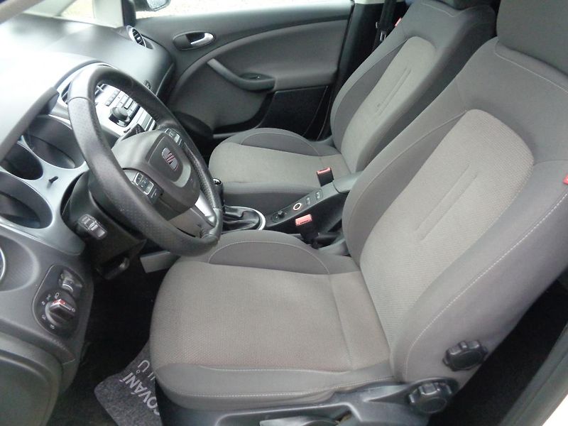 Seat Altea 2,0 TDI XL - fotka 15 z 18