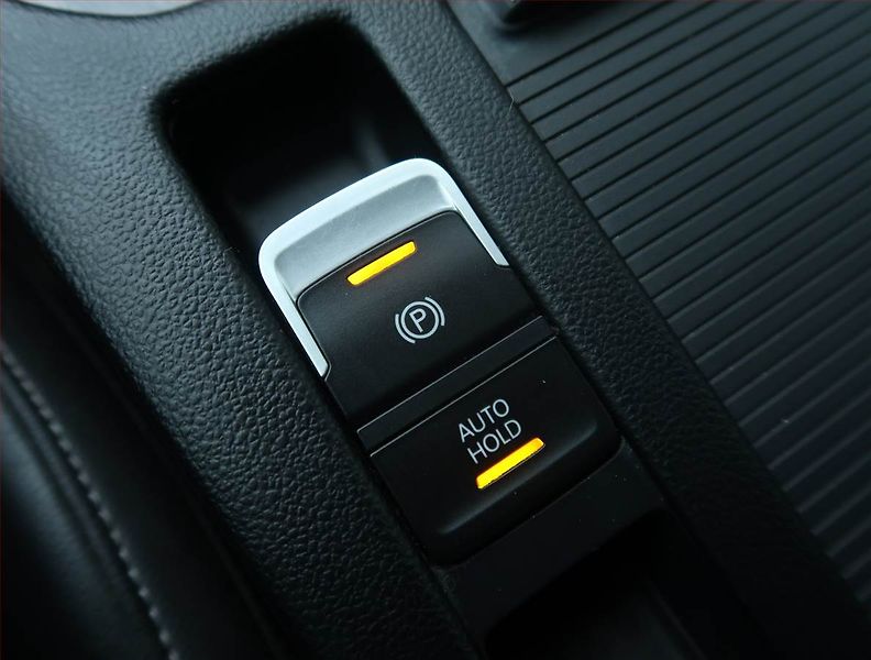 Volkswagen Arteon (2017) R-line 2.0 BiTDI 4Motion, 4X4 - fotka 22 z 26
