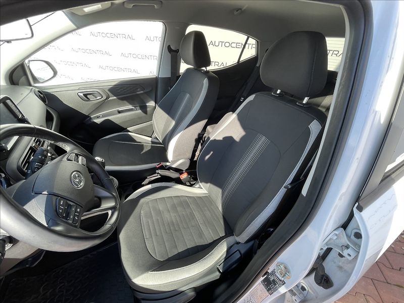 Hyundai i10 1,2 MPi,62kW,SMART,záruka - fotka 6 z 22