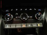Škoda Karoq (2018) 1.6 TDi, Ambition, LED, navi - náhled 20