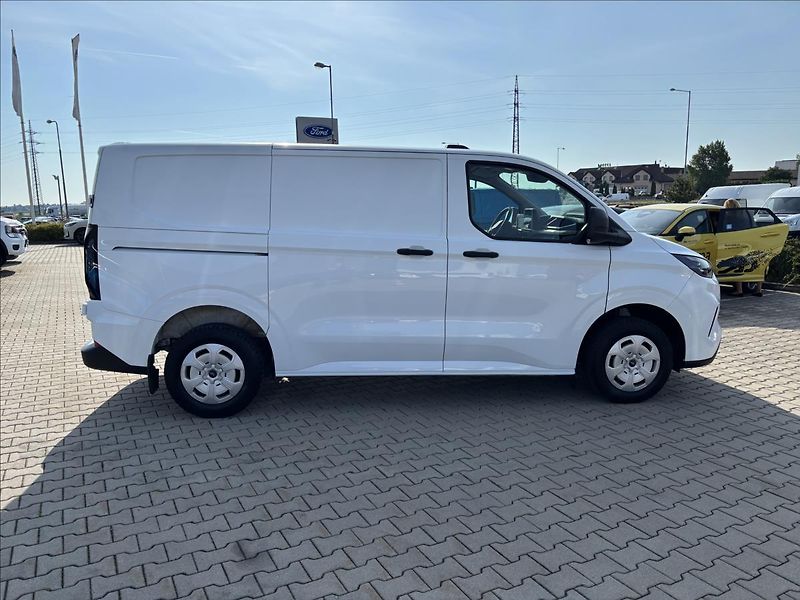 Ford Transit Custom 2,0 EcoBlue 100kW L1 - fotka 6 z 36