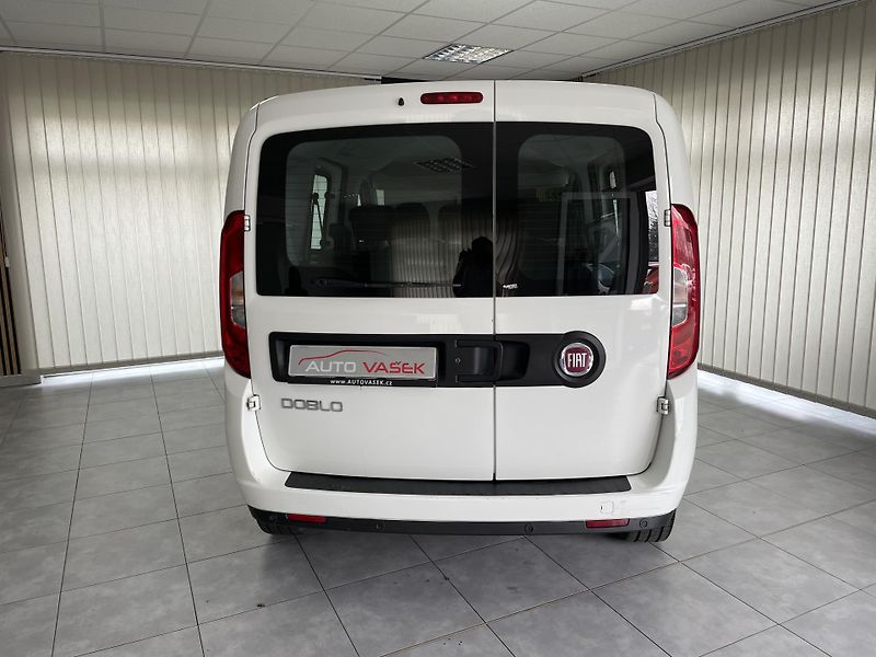 Fiat Dobló 1.6 MJT ČR AC DPH SERVISKA - fotka 9 z 21