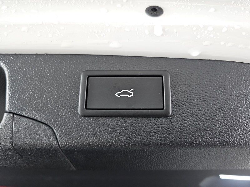 Škoda Superb (2025) 2.0TSi 195kW 4X4 SPORTLINE WEB - fotka 35 z 39