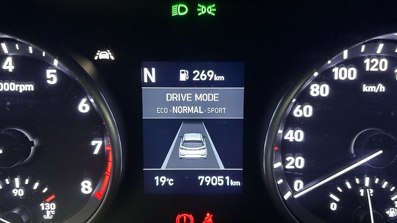 Hyundai i30 1.5 T-GDI Smart Kombi - fotka 23 z 23