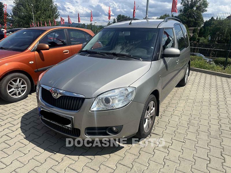 Škoda Roomster (2007) 1.4 MPi, servis.kniha, AC - fotka 1 z 3