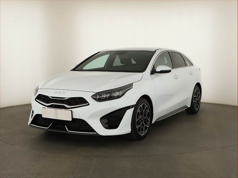 Kia Pro_Ceed (2023) GT-Line 1.5 T-GDI - fotka 2 z 17
