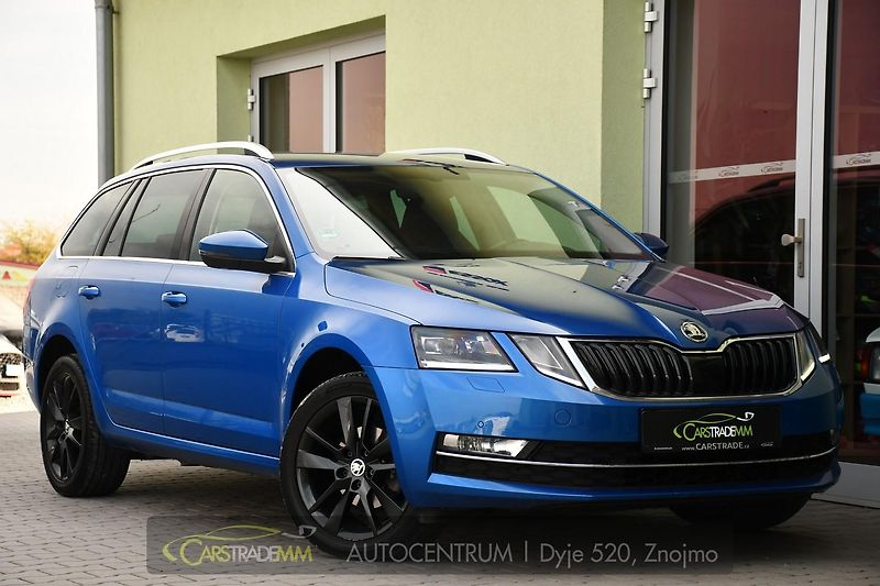 Škoda Octavia 1,6 TDI DSG STYLE & DYNAMIC - fotka 7 z 53