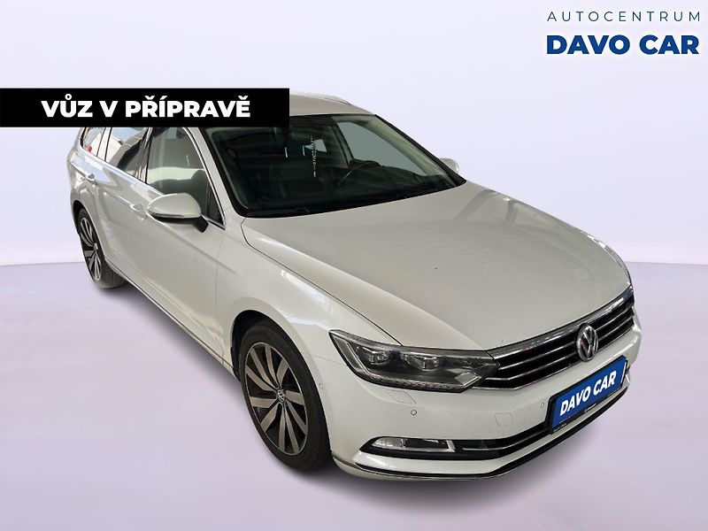 Volkswagen Passat 2,0 TDI 140 kW DSG Highline Va - fotka 4 z 12