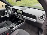 Mercedes-Benz GLB 200D AMG LINE automat závěs  - náhled 16
