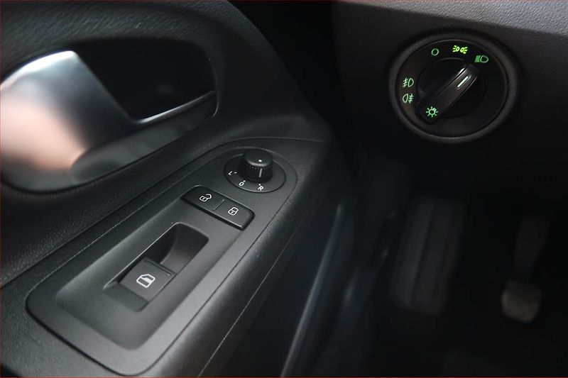 Škoda Citigo (2014) Elegance 1.0 MPI, Serv.kniha - fotka 15 z 15