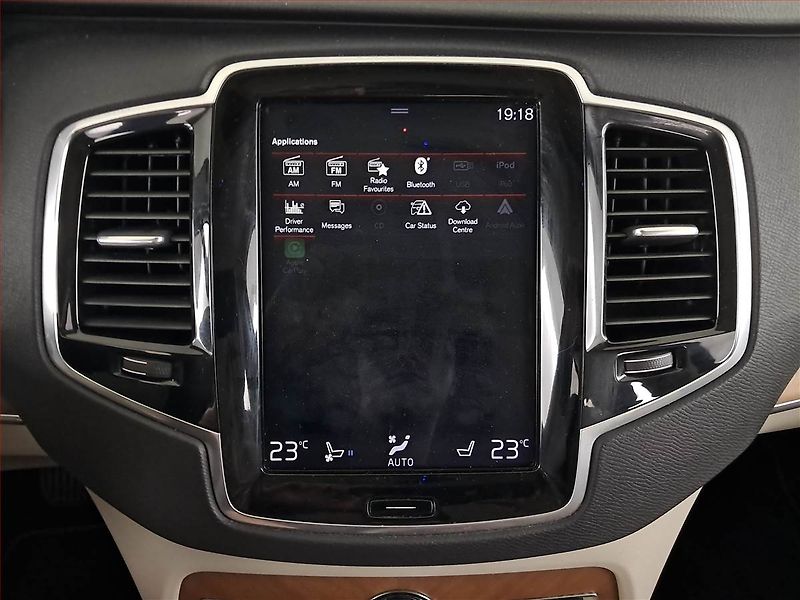 Volvo XC90 (2018) D5 AWD Polestar - fotka 24 z 26