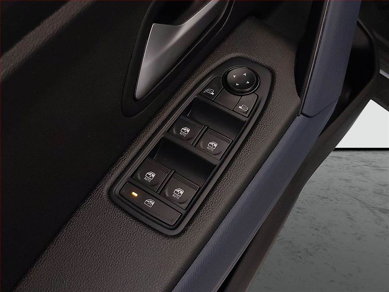 Dacia Duster (2025) 1.6 Hybrid - fotka 19 z 19