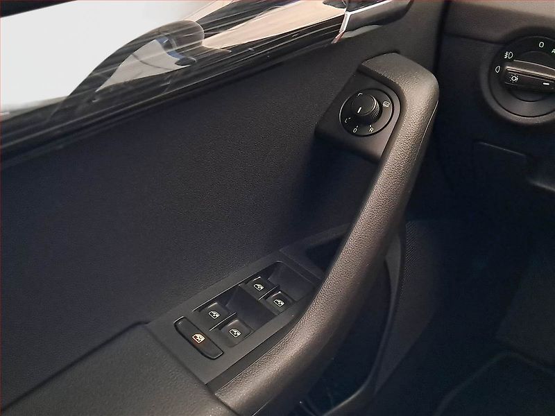 Škoda Octavia (2017) 1.6 TDI, Automat, Navi - fotka 16 z 18