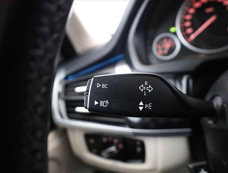 BMW X5 (2018) xDrive25d - fotka 19 z 21