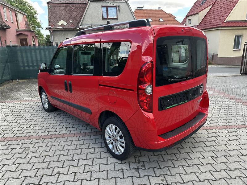 Fiat Dobló 2,0 JTD TAŽNÉ TOP - fotka 7 z 37