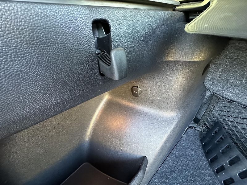 Škoda Fabia (2011) KOMBI 1.2TSI/63kW TZ* KLIMA* - fotka 29 z 37