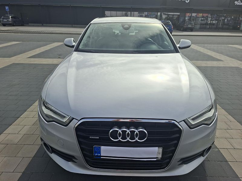 Audi A6 (2012) - fotka 23 z 24