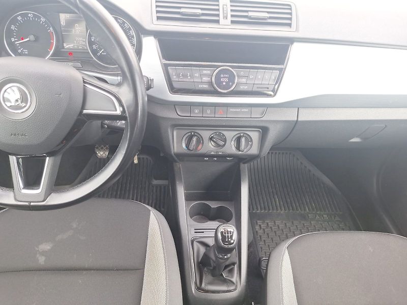 Škoda Fabia (2016) 1.2 TSI / 66kW / 5MP / Ambitio - fotka 12 z 30