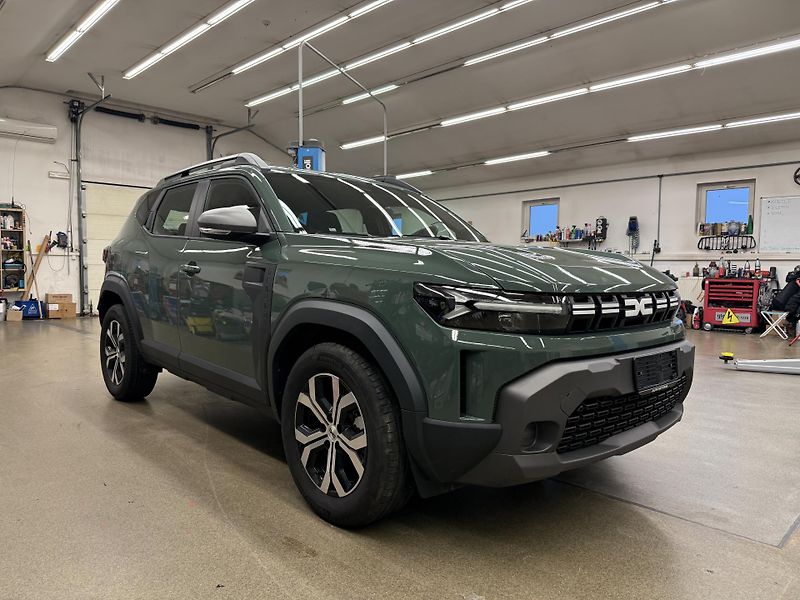 Dacia Duster III E-Tech Hybrid 1.6 l 69 kW - fotka 1 z 16