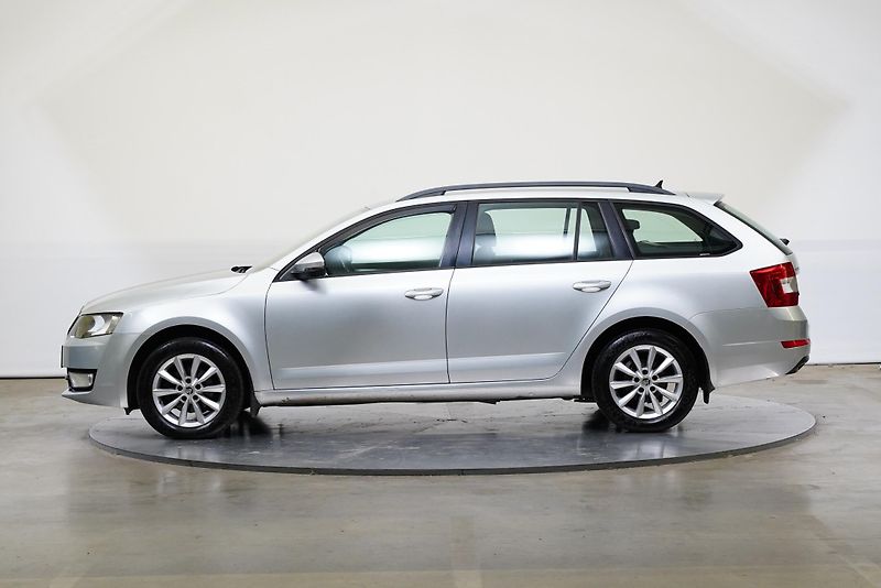 Škoda Octavia - fotka 3 z 24