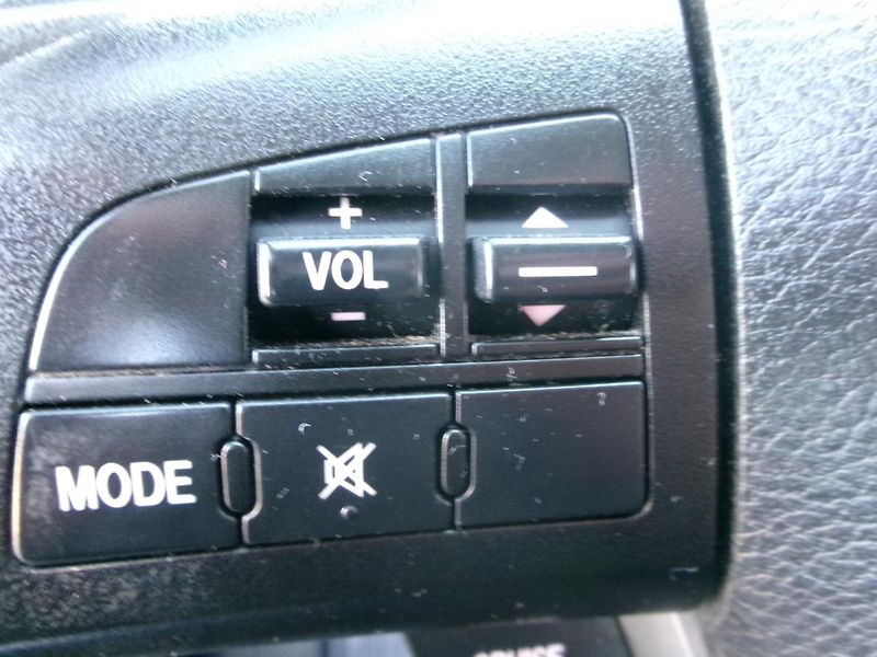 Mazda 3 (2010) 1,6 16V AUTOKLIMA 90th EDITION - fotka 18 z 28