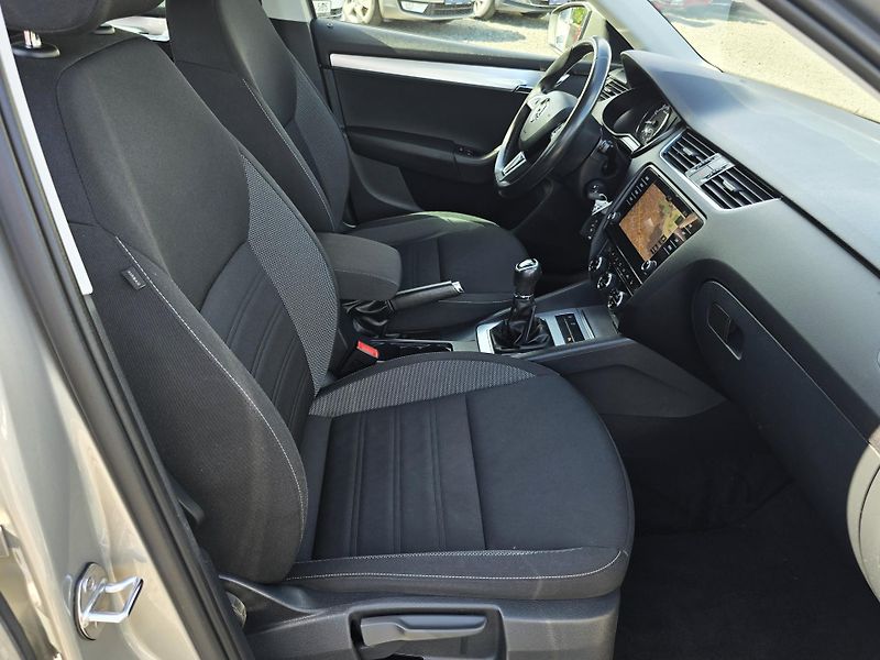 Škoda Octavia 1.4TSI ELEGANCE 100% STAV 1Maj - fotka 19 z 31