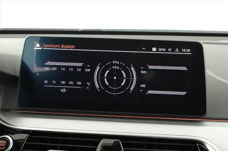 BMW Řada 6 (2022) 640i xDrive GT - fotka 16 z 20