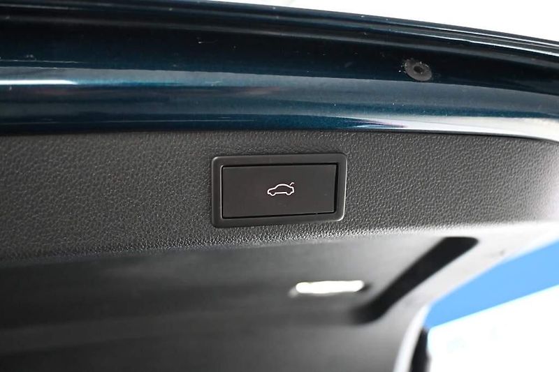 Škoda Superb (2022) 2.0 DSG LED ACC Virtual Tažné - fotka 24 z 37