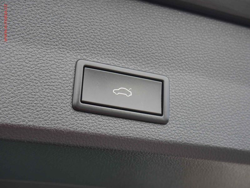 Seat Ateca (2019) 2.0TDi 4Drive, ČR, DSG - fotka 24 z 25