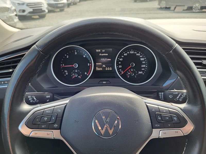 Volkswagen Tiguan 2.0 TDi 90kW LIFE - fotka 11 z 44