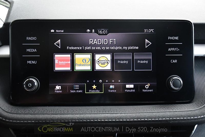 Škoda Fabia 1.0TSi STYLE 1M ČR - fotka 34 z 49