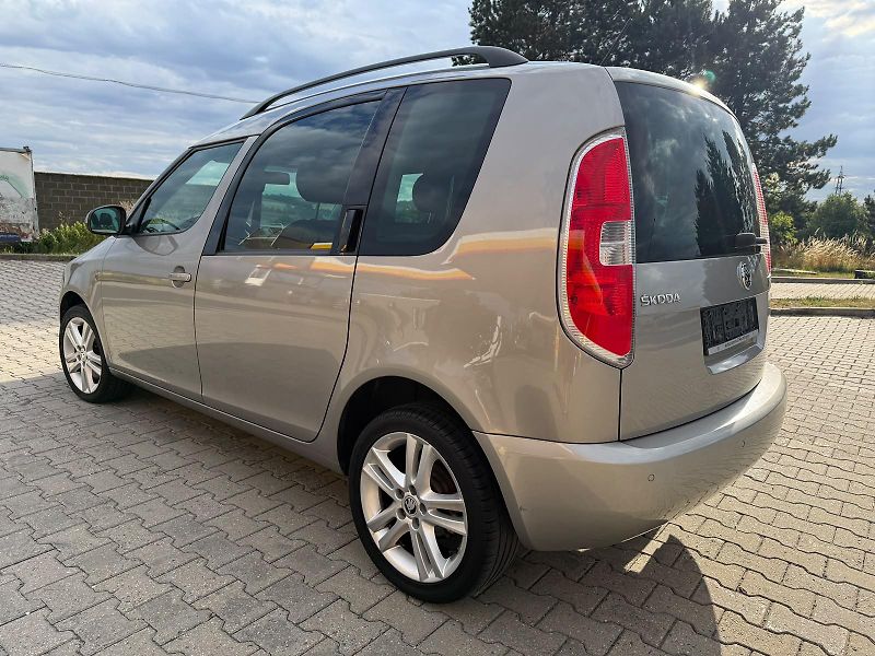 Škoda Roomster (2013) 1,6 TDI AMB bez koroze - fotka 5 z 17