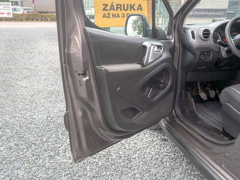 Peugeot Partner (2017) 1.6HDI 73KW – GRIP CONTROL - fotka 10 z 42