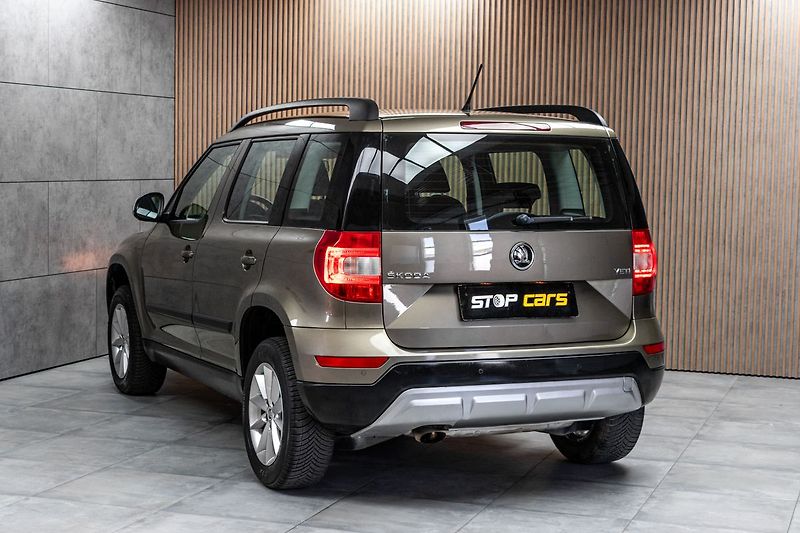 Škoda Yeti 1.2 TSI 81kW *OFFROAD ACTIVE* - fotka 4 z 33