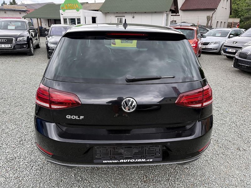 Volkswagen Golf (2019) 1.5 TSI DSG IQ DRIVE WEBASTO - fotka 5 z 13