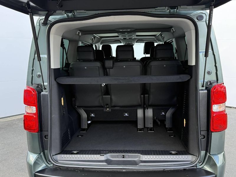 Peugeot Traveller (2025) Allure Long 2.2 BlueHDi S&S EA - fotka 9 z 9